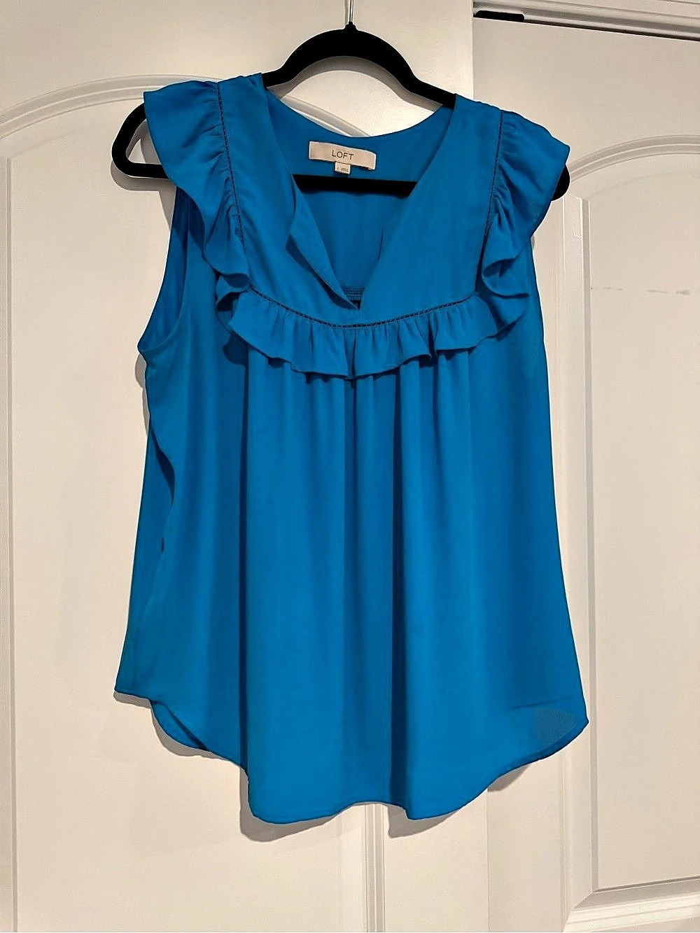 LOFT Ruffled Blouse in Blue Small